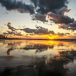 With Pool And Sea View Middelkerke