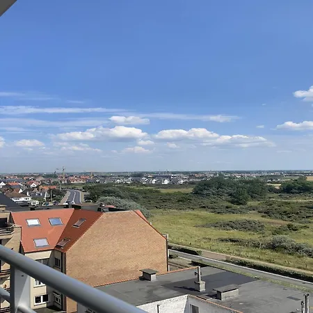 With Pool And Sea View Apartment